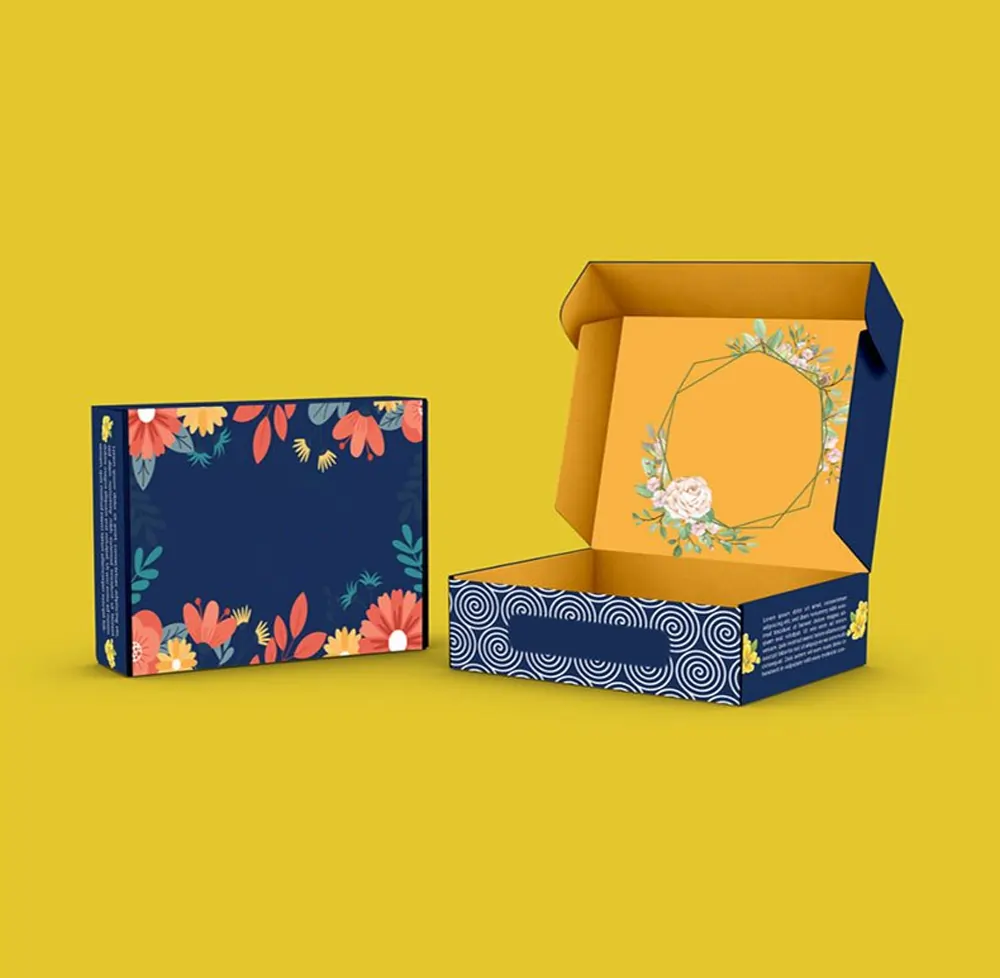 Two Mailer boxes one open and second closed